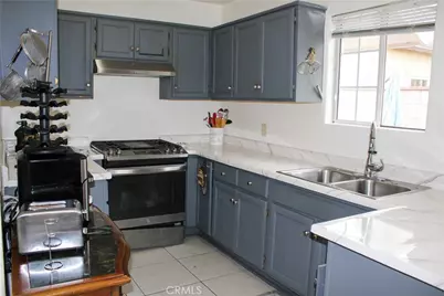 9654 Laurel Canyon, Arleta, CA 91331 - Photo 11