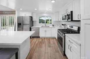 28125 Vernal, Saugus, CA 91350 - Photo 11