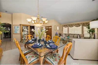 42344 Camden, Lancaster, CA 93536 - Photo 7