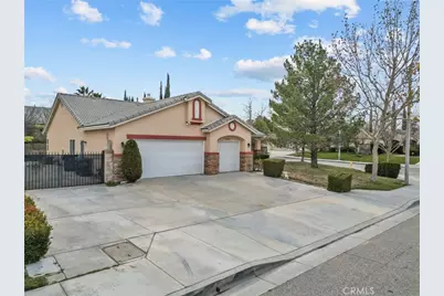 2104 W Avenue J6, Lancaster, CA 93536 - Photo 3