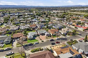 9147 Haddon, Los Angeles, CA 91352 - Photo 25