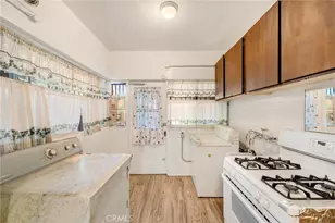 3507 Sabina, Los Angeles, CA 90023 - Photo 9