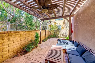 25387 Playa Serena, Valencia, CA 91381 - Photo 35