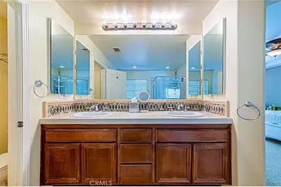 25387 Playa Serena, Valencia, CA 91381 - Photo 23