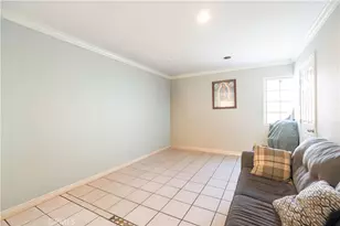 11044 Borden Ave, Pacoima, CA 91331 - Photo 9