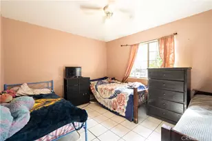 11044 Borden Ave, Pacoima, CA 91331 - Photo 13