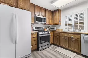 5255 Coldwater Canyon, Sherman Oaks, CA 91401 - Photo 13