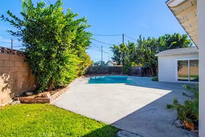 7746 McLaren, West Hills, CA 91304 - Photo 33