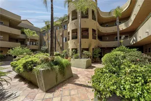12841 Bloomfield, Studio City, CA 91604 - Photo 21