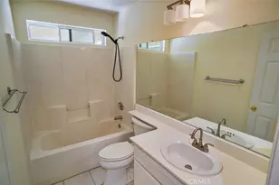 19711 Sky View Ct, Canyon Country, CA 91351 - Photo 15