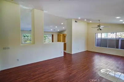 19711 Skyview Court, Canyon Country, CA 91351 - Photo 9