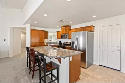 2225 Hurley Way, Palmdale, CA 93550 - Photo 9