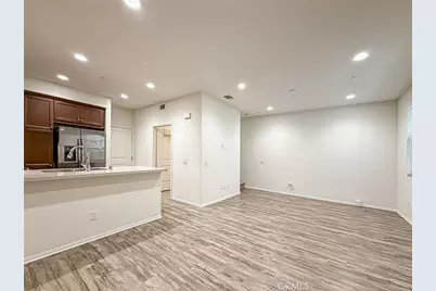 389 Castiano, Camarillo, CA 93012 - Photo 9