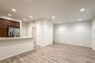 389 Castiano, Camarillo, CA 93012 - Photo 9