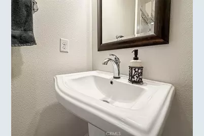 389 Castiano, Camarillo, CA 93012 - Photo 17