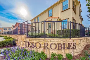 389 Castiano, Camarillo, CA 93012 - Photo 1