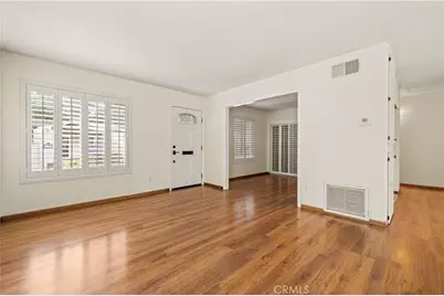 19715 Spanish Oak, Newhall, CA 91321 - Photo 7