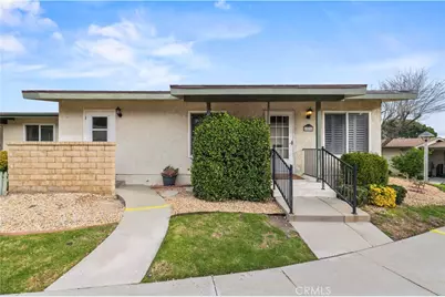 19715 Spanish Oak, Newhall, CA 91321 - Photo 3