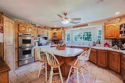 24713 Choke Cherry Lane, Newhall, CA 91321 - Photo 9