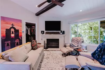 24713 Choke Cherry Lane, Newhall, CA 91321 - Photo 15