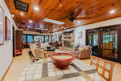 24713 Choke Cherry Lane, Newhall, CA 91321 - Photo 19