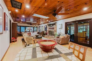 24713 Choke Cherry Ln, Newhall, CA 91321 - Photo 19