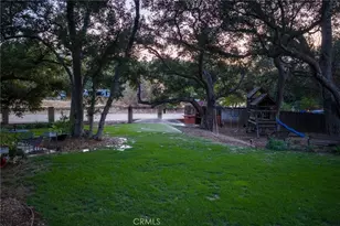 24713 Choke Cherry Ln, Newhall, CA 91321 - Photo 37