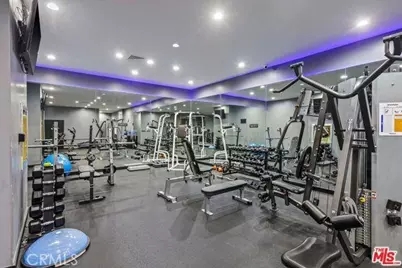 7135 Hollywood Boulevard #405, Los Angeles, CA 90046 - Photo 17