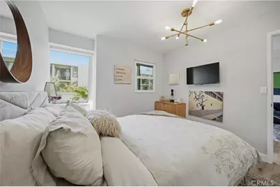 7135 Hollywood Boulevard #405, Los Angeles, CA 90046 - Photo 9