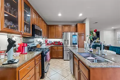 24156 Joshua Drive, Valencia, CA 91354 - Photo 17