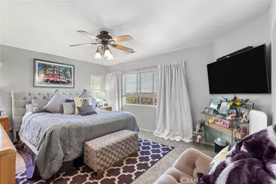 24156 Joshua Drive, Valencia, CA 91354 - Photo 23