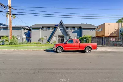 6640 Darby Avenue, Reseda, CA 91335 - Photo 1