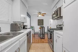 6640 Darby Ave, Reseda, CA 91335 - Photo 19