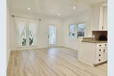 908 - 910 Victoria Avenue, Venice, CA 90291 - Photo 15