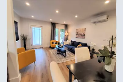 908 - 910 Victoria Avenue, Venice, CA 90291 - Photo 3