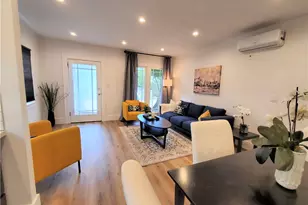 908 - 910 Victoria Ave, Venice, CA 90291 - Photo 3