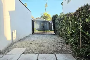 908 - 910 Victoria Ave, Venice, CA 90291 - Photo 11