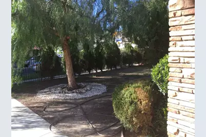 20957 Community, Canoga Park, CA 91304 - Photo 7