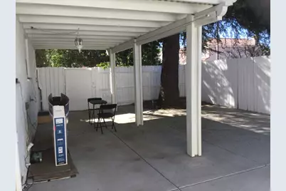 20957 Community, Canoga Park, CA 91304 - Photo 31