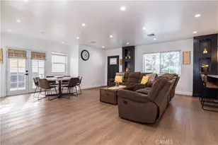 7410 Cozycroft Ave, Winnetka, CA 91306 - Photo 11