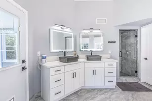 1207 Greenacre Ave, West Hollywood, CA 90046 - Photo 19