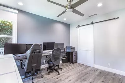 1207 Greenacre Avenue, West Hollywood, CA 90046 - Photo 23