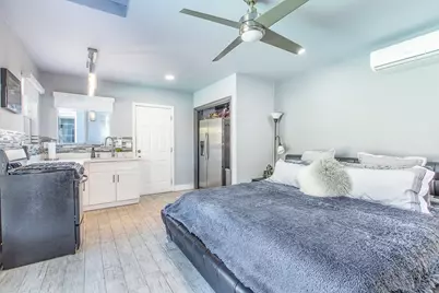 1207 Greenacre Avenue, West Hollywood, CA 90046 - Photo 27