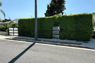 1207 Greenacre Ave, West Hollywood, CA 90046 - Photo 39