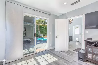 1207 Greenacre Avenue, West Hollywood, CA 90046 - Photo 17