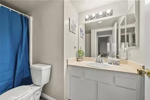 8801 Willis Ave, Panorama City, CA 91402 - Photo 23