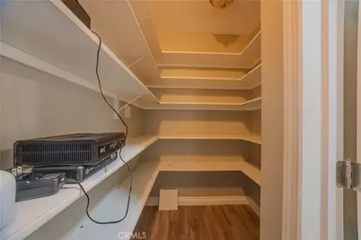 5709 E Beverly Boulevard, Los Angeles, CA 90022 - Photo 23