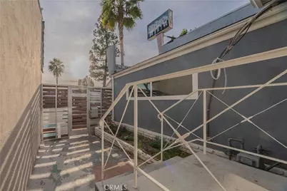 5709 E Beverly Boulevard, Los Angeles, CA 90022 - Photo 39