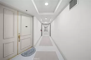 453 S Barrington, Los Angeles, CA 90049 - Photo 3