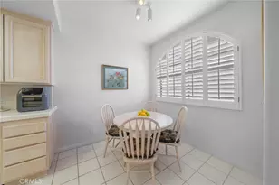 453 S Barrington, Los Angeles, CA 90049 - Photo 15